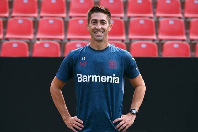 Co-Trainer Alberto Encinas; Bayer 04 Leverkusen; 1.BL, Porträttermin 2023 2024,
