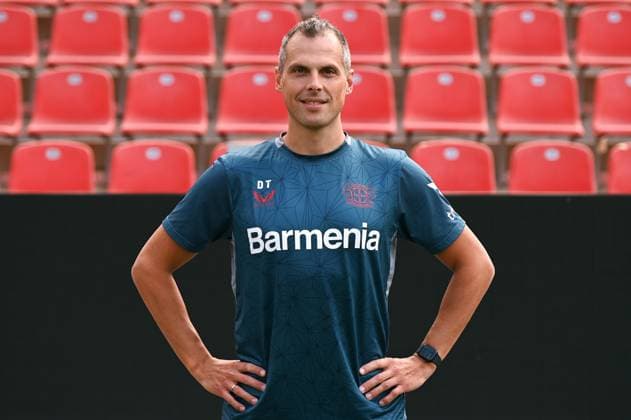 Torwarttrainer David Thiel; Bayer 04 Leverkusen; 1.BL, Porträttermin 2023 2024,