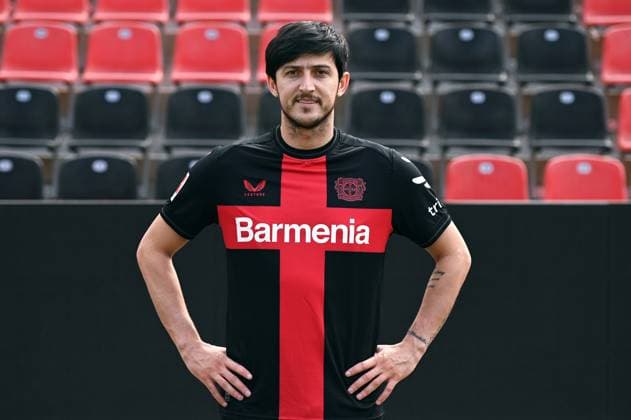 Sardar Azmoun; Bayer 04 Leverkusen; 1.BL, Porträttermin 2023 2024,