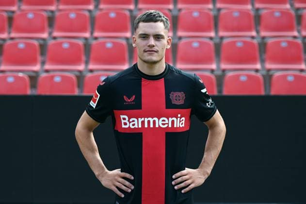 Florian Wirtz; Bayer 04 Leverkusen; 1.BL, Porträttermin 2023 2024,