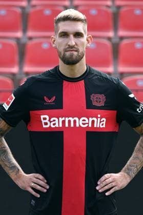 Robert Andrich; Bayer 04 Leverkusen; 1.BL, Porträttermin 2023 2024,