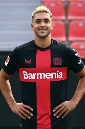 Nadiem Amiri; Bayer 04 Leverkusen; 1.BL, Porträttermin 2023 2024,