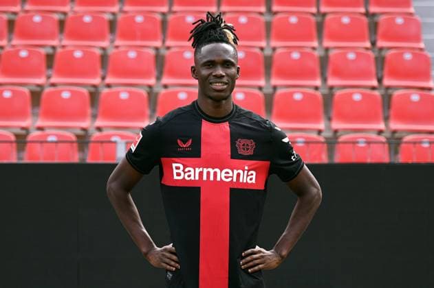 Odilon Kossounou; Bayer 04 Leverkusen; 1.BL, Porträttermin 2023 2024,