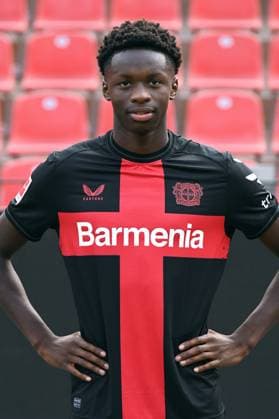 Noah Mbamba; Bayer 04 Leverkusen; 1.BL, Porträttermin 2023 2024,
