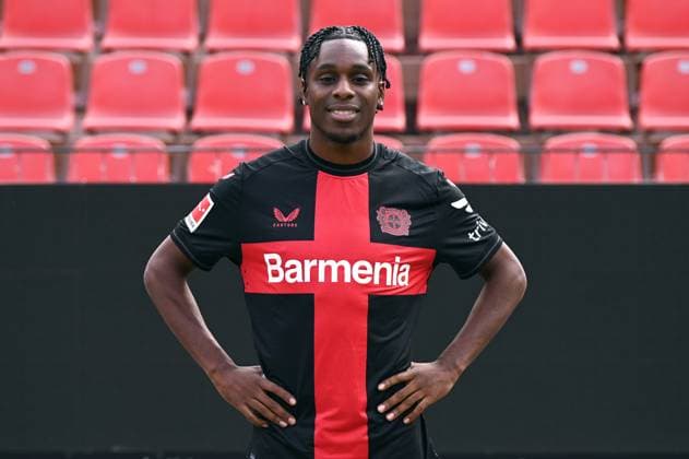 Jeremie Frimpong; Bayer 04 Leverkusen; 1.BL, Porträttermin 2023 2024,