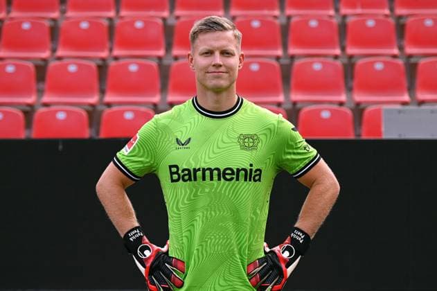 Patrick Pentz; Bayer 04 Leverkusen; 1.BL, Porträttermin 2023 2024,