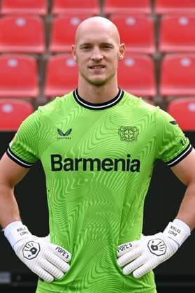 Niklas Lomb; Bayer 04 Leverkusen; 1.BL, Porträttermin 2023 2024,