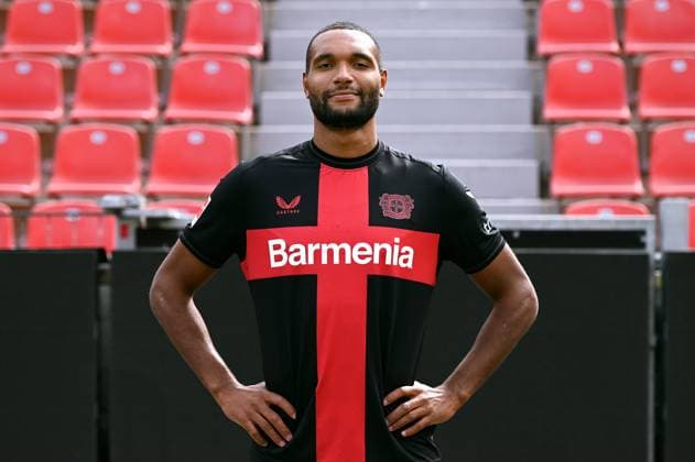 Jonathan Tah; Bayer 04 Leverkusen; 1.BL, Porträttermin 2023 2024,