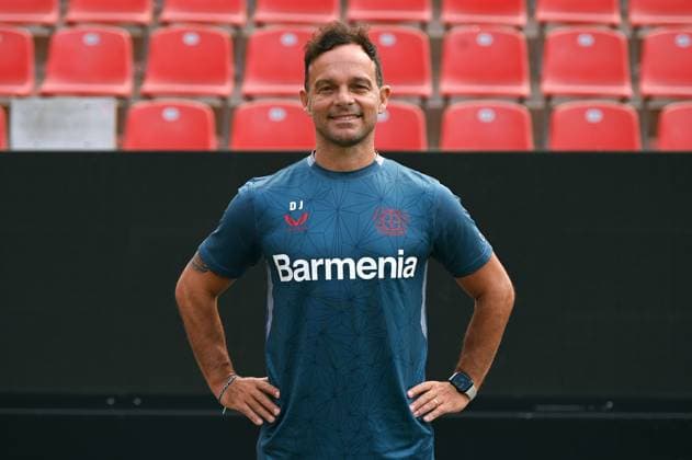 Athletiktrainer Daniel Jouvin; Bayer 04 Leverkusen; 1.BL, Porträttermin 2023 2024,