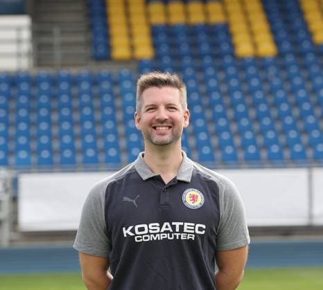 Internist Simon Fitzner (Eintracht Braunschweig) ; Eintracht Braunschweig; 2.BL, Portraettermin 2023 2024