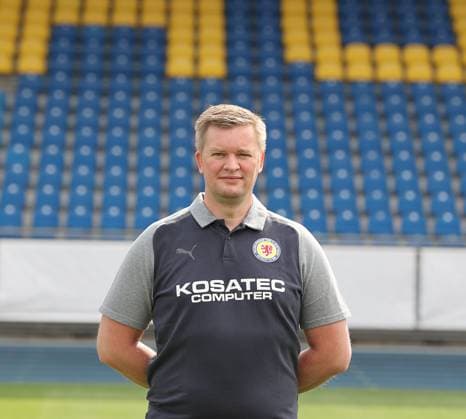 Teammanager Holm Stelzer (Eintracht Braunschweig) ; Eintracht Braunschweig; 2.BL, Portraettermin 2023 2024