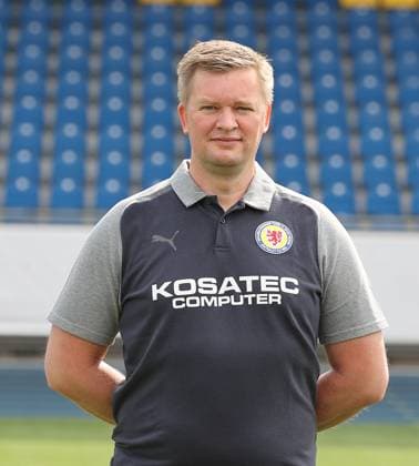 Teammanager Holm Stelzer (Eintracht Braunschweig) ; Eintracht Braunschweig; 2.BL, Portraettermin 2023 2024