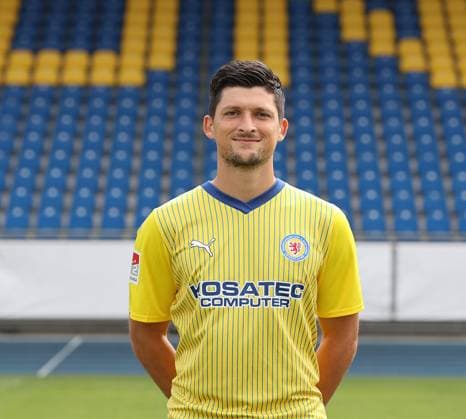 Jannis Nikolaou (Eintracht Braunschweig) ; Eintracht Braunschweig; 2.BL, Portraettermin 2023 2024