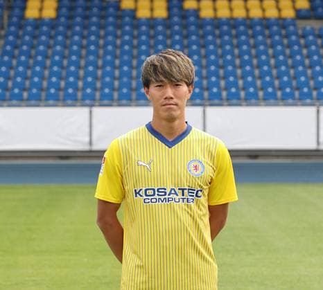 Keita Endo (Eintracht Braunschweig) ; Eintracht Braunschweig; 2.BL, Portraettermin 2023 2024