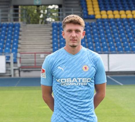 Yannik Bangsow (Eintracht Braunschweig) ; Eintracht Braunschweig; 2.BL, Portraettermin 2023 2024