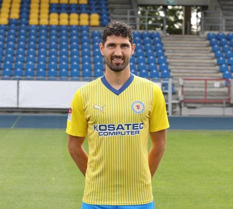 Fabio Kaufmann (Eintracht Braunschweig) ; Eintracht Braunschweig; 2.BL, Portraettermin 2023 2024