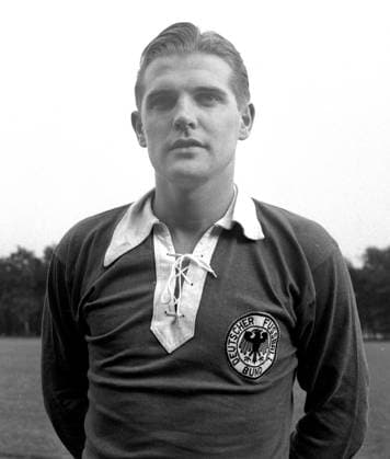 Deutsche Fußballnationalmannschaft: Georg Stollenwerk Portrait. Aufn.: 03.09.1956. *** German national soccer team Georg Stollenwerk portrait Aufn 03 09 1956 HM