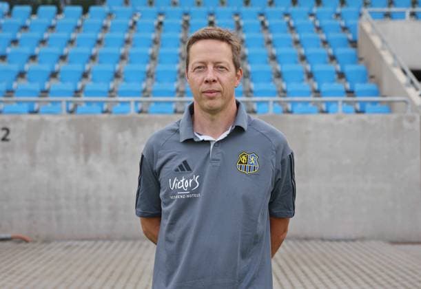 Mannschaftsarzt Dr. Med. Markus Pahl; 1. FC Saarbrücken; 3. Liga, Porträttermin 2023 2024 Saarbrücken Ludwigsparkstadion Saarland Deutschland (DE)