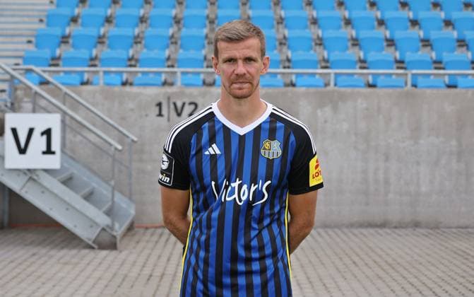 Manuel Zeitz; 1. FC Saarbrücken; 3. Liga, Porträttermin 2023 2024 Saarbrücken Ludwigsparkstadion Saarland Deutschland (DE)