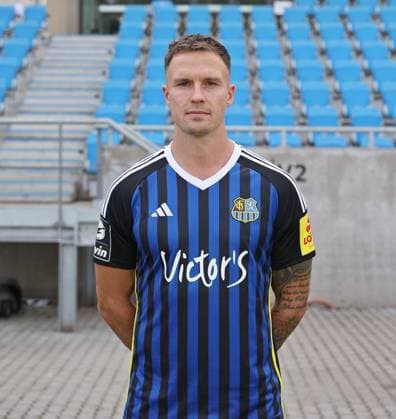 Bjarne Thoelke; 1. FC Saarbrücken; 3. Liga, Porträttermin 2023 2024 Saarbrücken Ludwigsparkstadion Saarland Deutschland (DE)