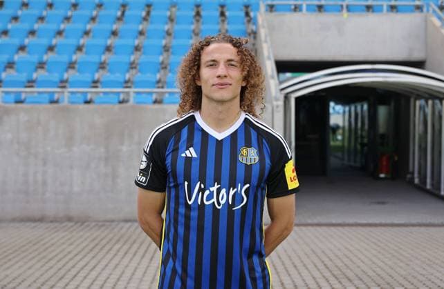Tim Civeja; 1. FC Saarbrücken; 3. Liga, Porträttermin 2023 2024 Saarbrücken Ludwigsparkstadion Saarland Deutschland (DE)