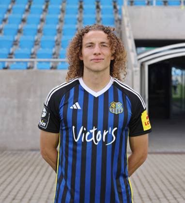 Tim Civeja; 1. FC Saarbrücken; 3. Liga, Porträttermin 2023 2024 Saarbrücken Ludwigsparkstadion Saarland Deutschland (DE)