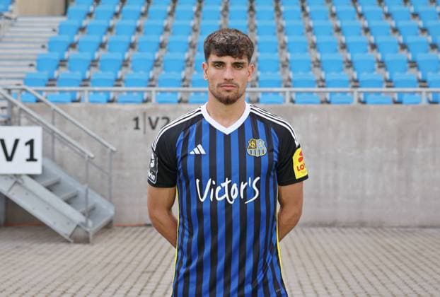Fabio Di Michele Sanchez; 1. FC Saarbrücken; 3. Liga, Porträttermin 2023 2024 Saarbrücken Ludwigsparkstadion Saarland Deutschland (DE)
