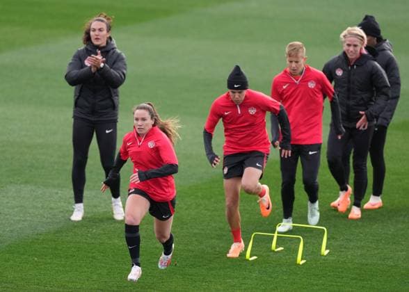 July 20, 2023, Melbourne, Australia: Canada™s Allysha Chapman, left, runs followed by Christine Sinclair and Quinn during a training session ahead of the FIFA Women s World Cup in Melbourne, Australia, Thursday, July 20, 2023. Canada News - July 20, 2023 - ZUMAc35_ 20230720_zaf_c35_010 Copyright: xScottxBarbourx