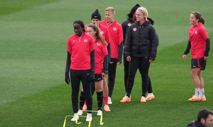 July 20, 2023, Melbourne, Australia: Canadas Simi Awujo looks on during a training session ahead of the FIFA Women s World Cup in Melbourne, Australia, Thursday, July 20, 2023. Canada News - July 20, 2023  - ZUMAc35_ 20230720_zaf_c35_012 Copyright: xScottxBarbourx