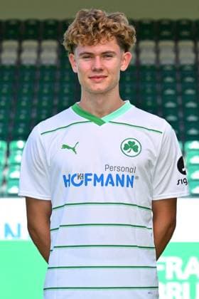 18.07.2023 - SpVgg Greuther Fürth ( Kleeblatt Spielvereinigung ) - 2. Fussball Bundesliga - Saison 2023 2024 - Fototermin Porträttermin Vorstellung Präsentation Pressetermin - - Einzelbild Einzelfoto Portrait Porträt Kopfbild - Devin Angleberger ( 31, SpVgg Greuther Fürth )