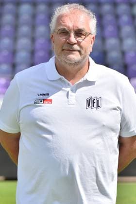 Mannschaftsarzt Dr. Tom Herzig; VfL Osnabrück; 2.BL, Porträttermin 2023 2024