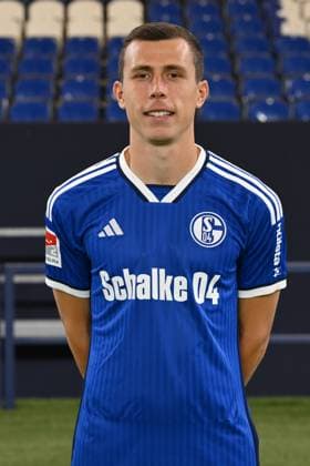 Ron Schallenberg; FC Schalke 04; 2.BL, Porträttermin 2023 2024 Gelsenkirchen Nordrhein-Westfalen Deutschland