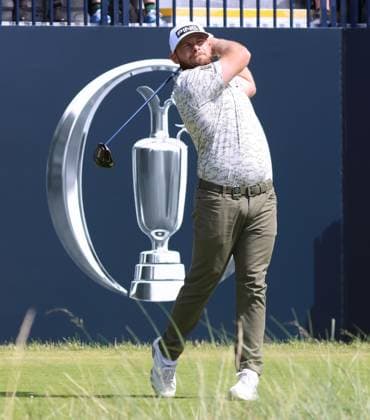 England s Tyrell Hatton drives on the 1st tee on the first day at the 151st Open Championship at Royal Liverpool Golf Club in Hoylake, England on Thursday, July 20, 2023.  LON2023072083 HUGOxPHILPOTT