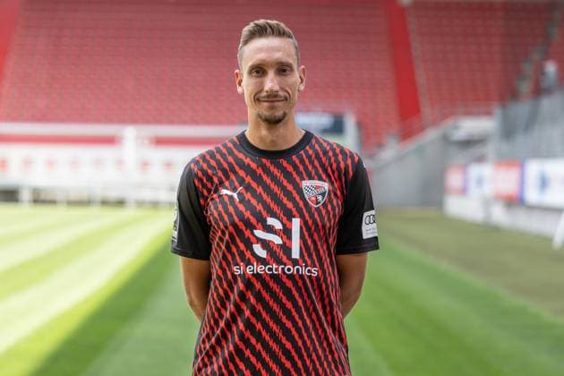 Tobias Schröck (21, FCI); FC Ingolstadt 04; 3.Liga, Porträttermin 2023 2024 3. Liga - FC Ingolstadt 04 Saison 2023 2024 Portrait