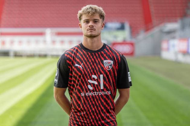 Jeroen Krupa (33, FCI); FC Ingolstadt 04; 3.Liga, Porträttermin 2023 2024 3. Liga - FC Ingolstadt 04 Saison 2023 2024 Portrait