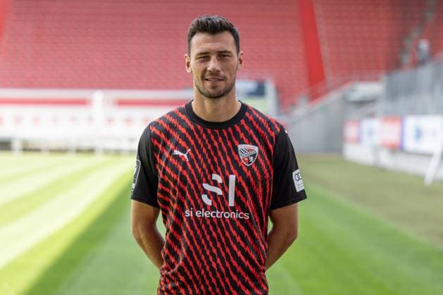 Lukas Fröde (34, FCI); FC Ingolstadt 04; 3.Liga, Porträttermin 2023 2024 3. Liga - FC Ingolstadt 04 Saison 2023 2024 Portrait