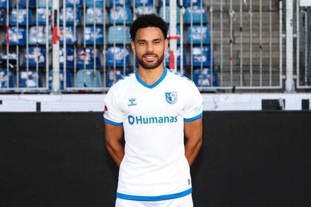 Herbert Bockhorn (1. FC Magdeburg,7) - 2. Fussball Bundesliga Portraittermin 2023 2024 offizieller Fototermin 1. FC Magdeburg in der MDCC Arena in Magdeburg - Porträt, Portrait,Einzelbild,Deutschland, Fussball, Maenner,GER,20.07.2023