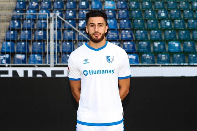Belal Halbouni (1. FC Magdeburg,12) - 2. Fussball Bundesliga Portraittermin 2023 2024 offizieller Fototermin 1. FC Magdeburg in der MDCC Arena in Magdeburg - Porträt, Portrait,Einzelbild,Deutschland, Fussball, Maenner,GER,20.07.2023