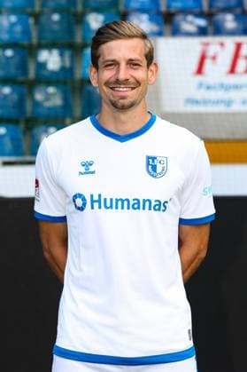 Alexander Nollenberger (1. FC Magdeburg,17) - 2. Fussball Bundesliga Portraittermin 2023 2024 offizieller Fototermin 1. FC Magdeburg in der MDCC Arena in Magdeburg - Porträt, Portrait,Einzelbild,Deutschland, Fussball, Maenner,GER,20.07.2023