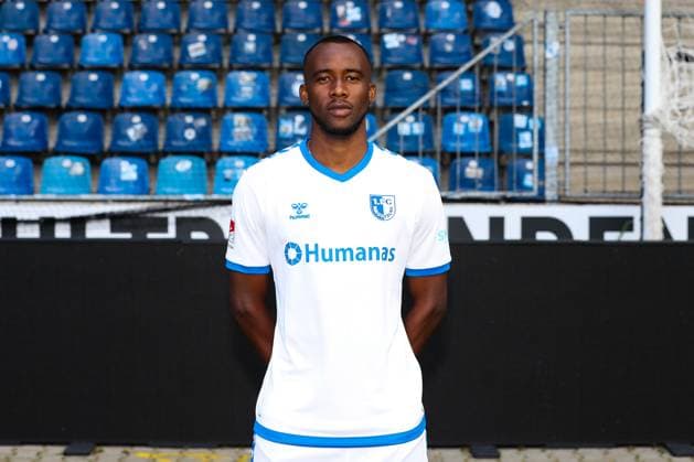 Silas Gnaka (1. FC Magdeburg,25) - 2. Fussball Bundesliga Portraittermin 2023 2024 offizieller Fototermin 1. FC Magdeburg in der MDCC Arena in Magdeburg - Porträt, Portrait,Einzelbild,Deutschland, Fussball, Maenner,GER,20.07.2023