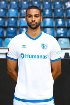 Malcolm Cacutalua (1. FC Magdeburg,27) - 2. Fussball Bundesliga Portraittermin 2023 2024 offizieller Fototermin 1. FC Magdeburg in der MDCC Arena in Magdeburg - Porträt, Portrait,Einzelbild,Deutschland, Fussball, Maenner,GER,20.07.2023