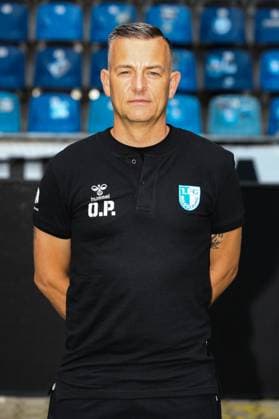 Mannschaftsarzt Oliver Poranzke (1. FC Magdeburg) - 2. Fussball Bundesliga Portraittermin 2023 2024 offizieller Fototermin 1. FC Magdeburg in der MDCC Arena in Magdeburg - Porträt, Portrait,Einzelbild,Deutschland, Fussball, Maenner,GER,20.07.2023