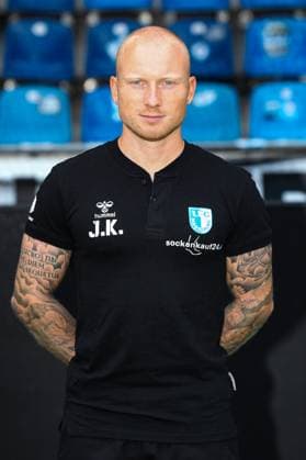 Athletiktrainer Jannik Kirchenkamp (1. FC Magdeburg) - 2. Fussball Bundesliga Portraittermin 2023 2024 offizieller Fototermin 1. FC Magdeburg in der MDCC Arena in Magdeburg - Porträt, Portrait,Einzelbild,Deutschland, Fussball, Maenner,GER,20.07.2023