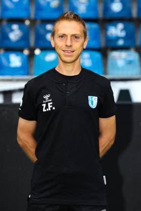 Physiotherapeut Zacharias Flore (1. FC Magdeburg) - 2. Fussball Bundesliga Portraittermin 2023 2024 offizieller Fototermin 1. FC Magdeburg in der MDCC Arena in Magdeburg - Porträt, Portrait,Einzelbild,Deutschland, Fussball, Maenner,GER,20.07.2023