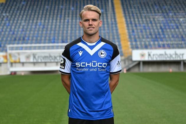Bielefeld, Schueco Arena, 20.07.23, GER, Herren, DSC Arminia Bielefeld, 3. LIga, Porträttermin 2023-2024 Bild: Nicklas Shipnoski; DSC Arminia Bielefeld; 3. Liga, Porträttermin 2023 2024 Only for editorial use! NRW Deutschland