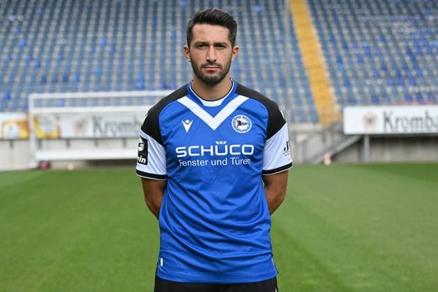 Bielefeld, Schueco Arena, 20.07.23, GER, Herren, DSC Arminia Bielefeld, 3. LIga, Porträttermin 2023-2024 Bild: Aygün Yildirim; DSC Arminia Bielefeld; 3. Liga, Porträttermin 2023 2024 Only for editorial use! NRW Deutschland