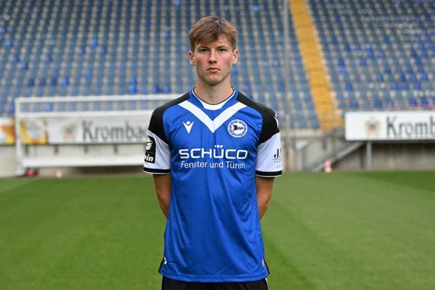 Bielefeld, Schueco Arena, 20.07.23, GER, Herren, DSC Arminia Bielefeld, 3. LIga, Porträttermin 2023-2024 Bild: Henry Obermeyer; DSC Arminia Bielefeld; 3. Liga, Porträttermin 2023 2024 Only for editorial use! NRW Deutschland