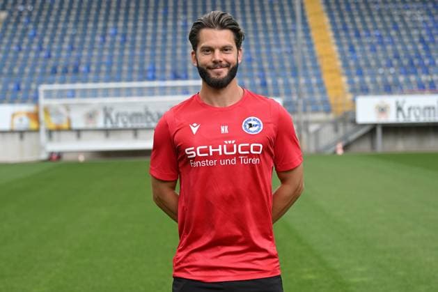 Bielefeld, Schueco Arena, 20.07.23, GER, Herren, DSC Arminia Bielefeld, 3. LIga, Porträttermin 2023-2024 Bild: Niklas Klasen (Athletik-Trainer); DSC Arminia Bielefeld; 3. Liga, Porträttermin 2023 2024 Only for editorial use! NRW Deutschland