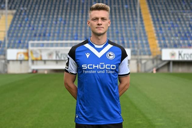 Bielefeld, Schueco Arena, 20.07.23, GER, Herren, DSC Arminia Bielefeld, 3. LIga, Porträttermin 2023-2024 Bild: Leon Schneider; DSC Arminia Bielefeld; 3. Liga, Porträttermin 2023 2024 Only for editorial use! NRW Deutschland