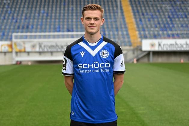 Bielefeld, Schueco Arena, 20.07.23, GER, Herren, DSC Arminia Bielefeld, 3. LIga, Porträttermin 2023-2024 Bild: Henrik Koch; DSC Arminia Bielefeld; 3. Liga, Porträttermin 2023 2024 Only for editorial use! NRW Deutschland